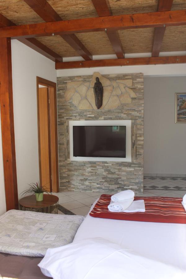 Pile Apartments 8 Omiš Εξωτερικό φωτογραφία